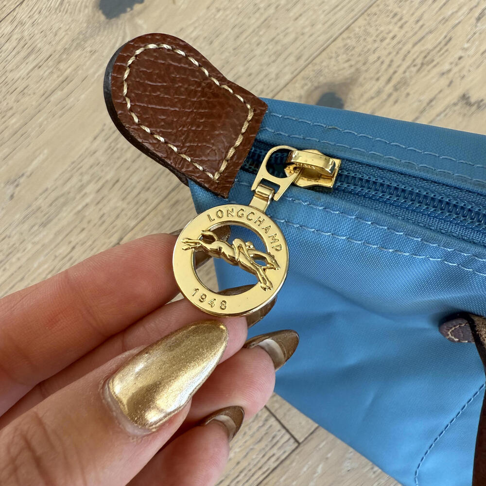 Longchamp Le Pliage Small Tote Bag in Cornflower Blue *Flawed* - Picture 4 of 9